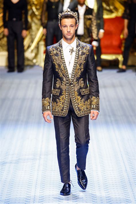 dolce gabbana 2019 men|Meer.